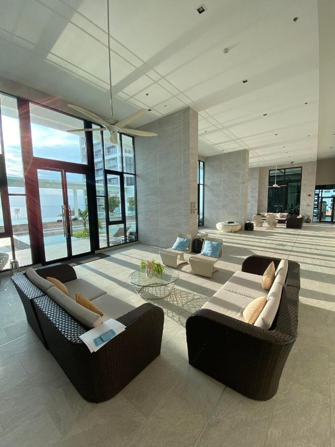 Aeras Jomtien By Cherry Aparthotel Exterior photo