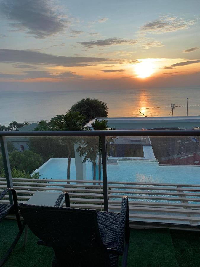 Aeras Jomtien By Cherry Aparthotel Exterior photo